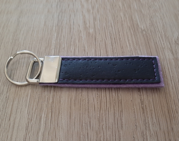 Schlüsselanhänger aus Kork und Filz